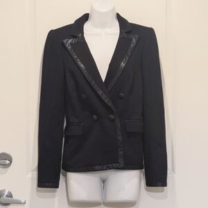EUC Juicy Couture 6 Women's Faux Snakeskin Detail Tuxedo Style Blazer